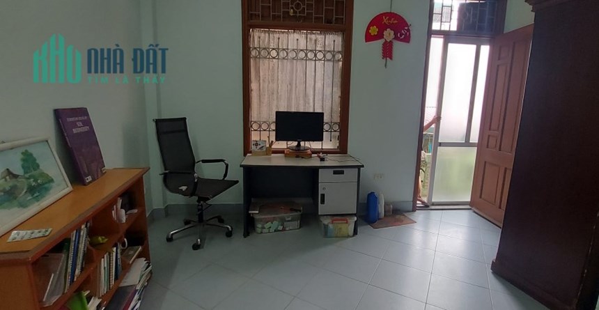 TRUNG TÂM QUẬN CẦU GIẤY – DÂN XÂY CHẮC CHẮN – TIỆN ÍCH NGẬP TRÀN - AN NINH TỐT – 4 TẦNG x 43M2, 4