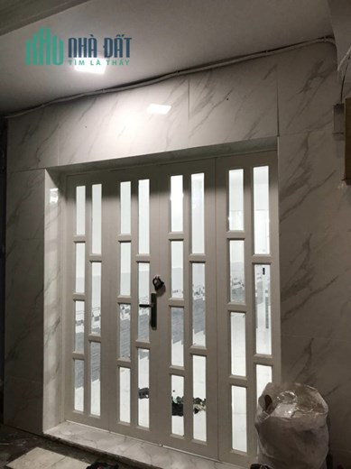 NHÀ ĐẸP - CẠNH LOTTE MART NGUYỄN THỊ THẬP - 2 TẦNG BTCT - 2PN - 2WC - CHỈ HƠN 2 TỶ - CÒN THƯƠNG
