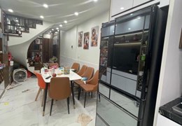 SIÊU PHẨM PHAN ĐÌNH PHÙNG, NGÕ THÔNG RẤT RỘNG – 45m 5 tầng 10.5 tỷ