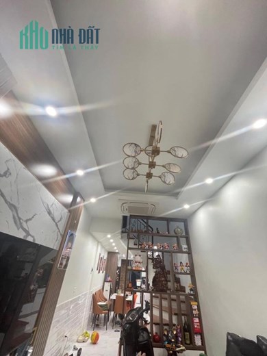 SIÊU PHẨM PHAN ĐÌNH PHÙNG, NGÕ THÔNG RẤT RỘNG – 45m 5 tầng 10.5 tỷ