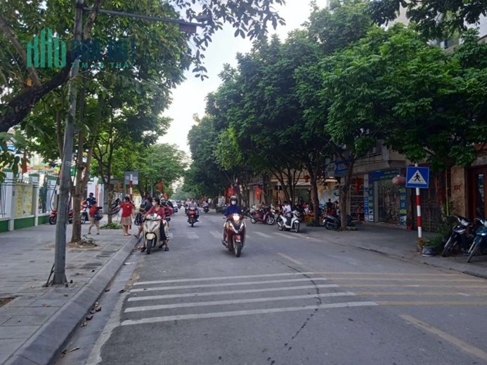 Đất đẹp Thanh Am, Long Biên, vỉa hè rộng oto tránh, kinh doanh, 112m, mặt tiền: 9m, 15 tỷ