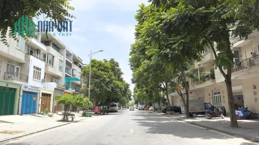 ANH CHỦ NHÀ THIỆN CHÍ BÁN GẤP CĂN LIỀN KỀ VĂN PHÚ ĐƯỜNG 24M