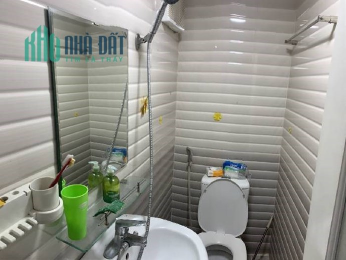 NHÀ KIM MÃ NHÀ ĐẸP Ô TÔ DỪNG ĐỖ VÀI BƯỚC CHÂN KHU VIP NGOẠI GIAO ĐOÀN