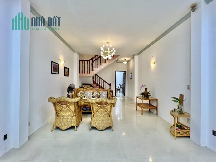 Giảm 5 Tỷ (gần 30%) Nhà Ba Tháng Hai - Đường 3/2 Quận 10, 4 Tầng, 90m2, Giá 12 Tỷ 99