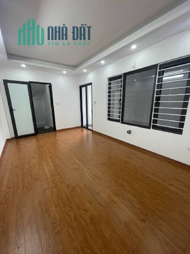 Nhà đẹp xây mới Ô Cách, Việt Hưng, lô góc thoáng, vuông vắn, 31m2x 5 tầng, 3 tỷ