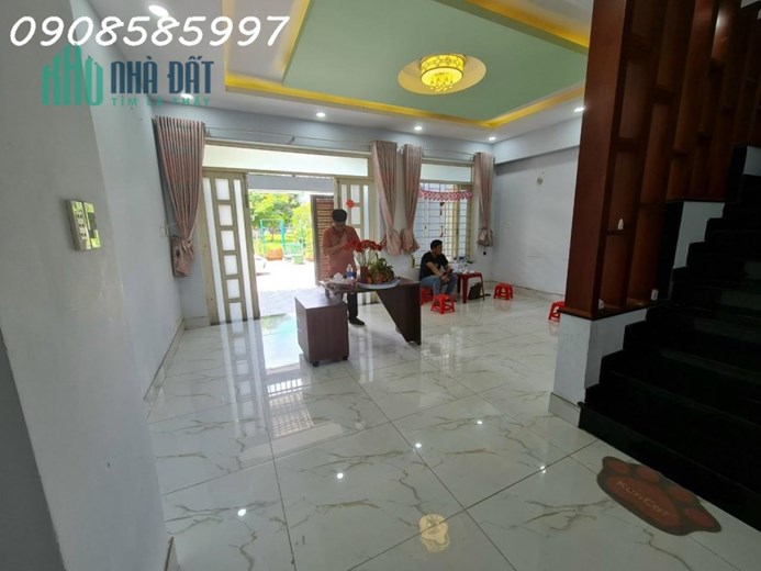 CHÍNH CHỦ CHO THUÊ NHÀ NGUYÊN CĂN MẶT TIỀN ĐƯỜNG 105B TRỊNH QUANG NGHỊ
