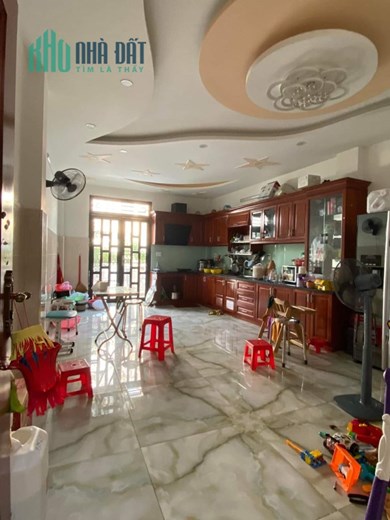 Bán Nhà HXT Trần Văn Hoàng, Giáp Quận 10, 112m2, 4 Tầng Mới Nở Hậu, Nhỉnh 21 Tỷ TL.