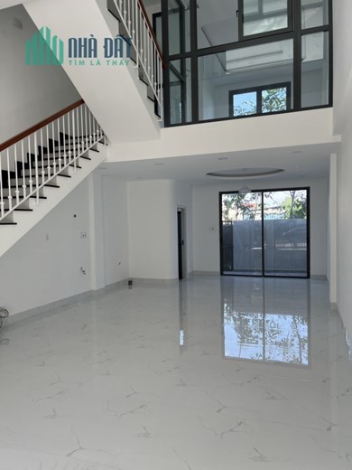 Cho thuê nhà phố biệt lập The Standard Bình Dương