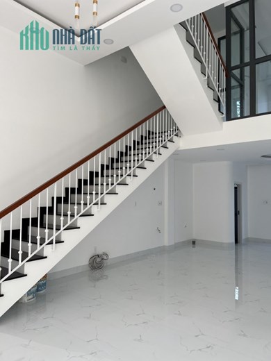 Cho thuê nhà phố biệt lập The Standard Bình Dương