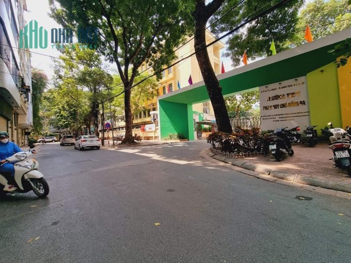 BÁN NHÀ ĐỐNG ĐA, PHỐ NGUYÊN HỒNG 90M, 7T, MT 5M, VỈA HÈ OTO TRÁNH, KD, 35 TỶ, 0937651883.