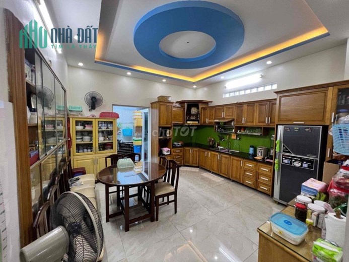 NHÀ ĐẸP - GIÁ TỐT - CHÍNH CHỦ Cần Bán Nhà Vị Trí Đẹp Tại Quận 12 - HCM