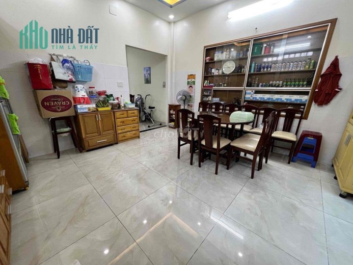 NHÀ ĐẸP - GIÁ TỐT - CHÍNH CHỦ Cần Bán Nhà Vị Trí Đẹp Tại Quận 12 - HCM