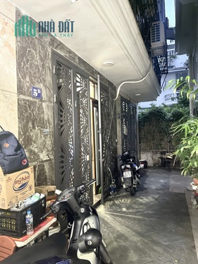 Bán nhà Hoàng Hoa Thám, Ba Đình. 35mx5; MT4.4m; giá 5.65 tỷ.