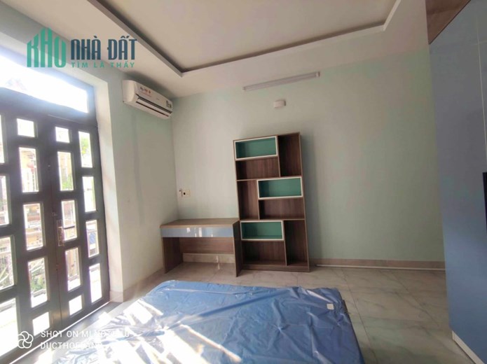 Bán GẤP nhà 2 tầng, 4x14m, đường ô tô 7m Thạnh Lộc, Quận 12 nhỉnh 3 Tỷ