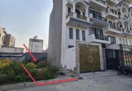 Bán đất KDC Center Home đường 11 Trường Thọ, dt 60,6 m² giá 5,5 tỷ