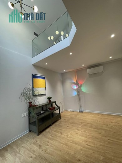 Vua mặt phố: Bán nhà phố Huế giá 25 tỷ, 67m x5T. Mặt tiền 4m. Có thang máy