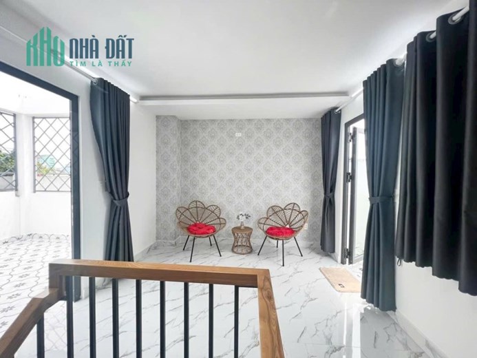 Cần bán nhà HXH Phan Huy Ích Gò Vấp 3 tầng-6PN 84M2 cạnh Emart 2 kinh doanh tốt giá 4.x tỷ