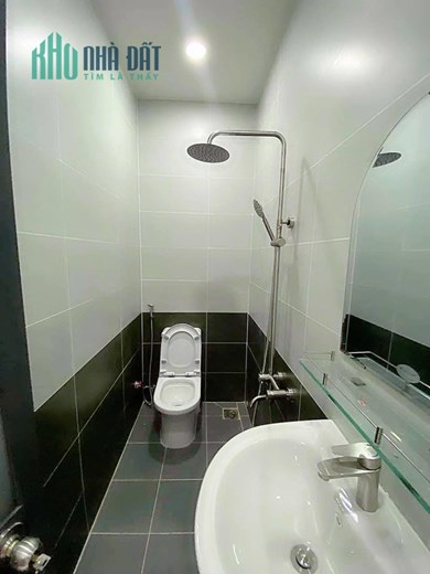 MẪU NHÀ BIỆT THỰ RẤT HIÊM QUẬN BÌNH TÂN 4MX8M 2 TẦNG 2PN CHỈ 3.2 TỶ
