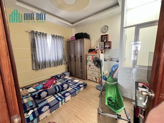 Bán nhà 1/ Hẻm xe hơi Lê Văn Thọ, 4x14m, 4 tầng BTCT chỉ 5.9 tỷ TL quá rẻ