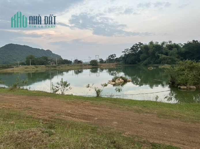 Chính chủ bán lô đất 1000m2 full thổ cư tại Yên Thủy Hòa Bình view hồ cực gía trị sẽ x lần trong TL
