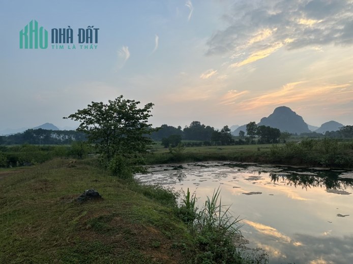 Chính chủ bán lô đất 1000m2 full thổ cư tại Yên Thủy Hòa Bình view hồ cực gía trị sẽ x lần trong TL