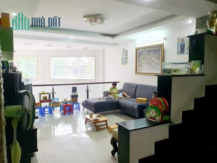 Bán Nhà HXT Lô Góc Nguyễn Sỹ Sách, Tân Bình, 81m2, 5 Tầng, Nội Thất Cao Cấp, Nhỉnh 13 Tỷ