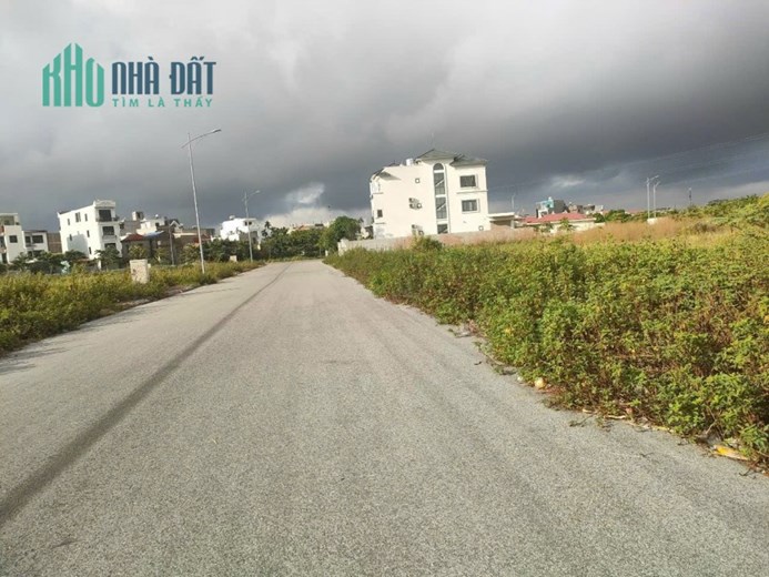Bán lô đất biệt thự diện tích 336 M ngang 12 M tái định cư  Đồng Bồ Hải An