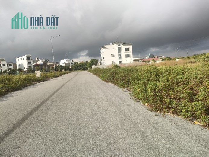 Bán lô đất biệt thự diện tích 336 M ngang 12 M tái định cư  Đồng Bồ Hải An