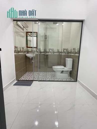 BÁN NHÀ HXH cách10m THÍCH QUẢNG ĐỨC -50M- 2 TẦNG MỚI ĐẸP- GIẢM 1 TỶ 7, CHỈ 3 TỶ NHỈNH