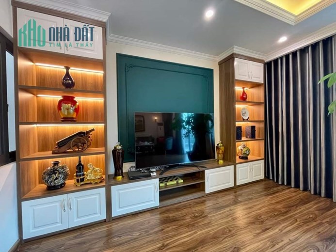 SIÊU PHẨM HOÀNG QUỐC VIỆT CẦU GIẤY 9T PL ÔTÔ KINH DOANH NHỈNH 31TỶ 86M