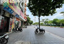 Bán Gấp - Mặt Phố Ngọc Trì, Kinh Doanh Sầm Uất, Mặt tiền siêu rộng, 2 thoáng, 21 tỷ
