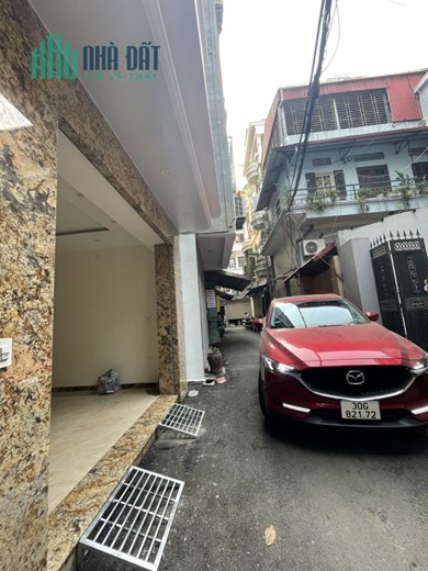 Nhà Võng Thị cạnh Hồ Tây 7T thang máy ô tô vào nhà, dân tự xây, 2 mặt thoáng trước sau, hơn 10tỷ