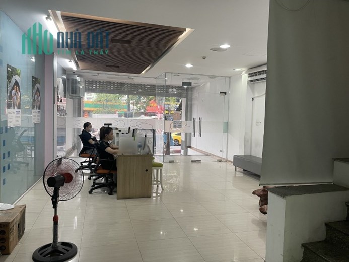 Chính Chủ Nhờ Tìm Khách Thuê Cửa Hàng mặt phố Trường Chinh, quận Thanh Xuân