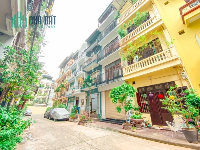 BÁN NHÀ LIỀN KỀ KĐT VĂN QUÁN, GIÁ RẺ ĐẦU TƯ 69M2 GIÁ 9.35 TỶ