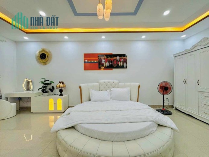 Bán Nhà Nguyễn Duy Cung Gò Vấp 98m2 4 Tầng Hẻm Xe Hơi 8 Tỷ Mới Đúc