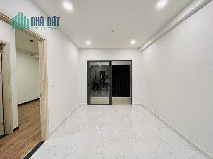 Bán căn hộ Charm Dĩ An tầng 19 giá 1850tr sổ hồng riêng