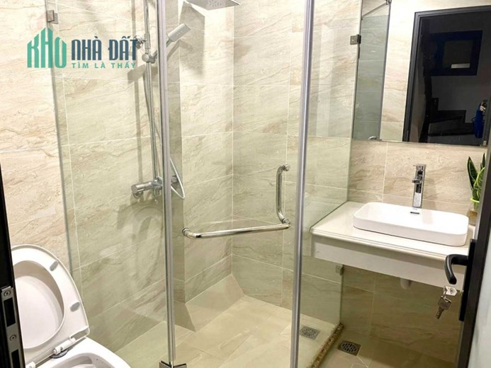 NHÀ ĐẸP Ở LUÔN - ĐI NGUYỄN CHÍ THANH HUỲNH THÚC KHÁNG RẤT ĐẸP
YÊN TĨNH Ở SƯỚNG