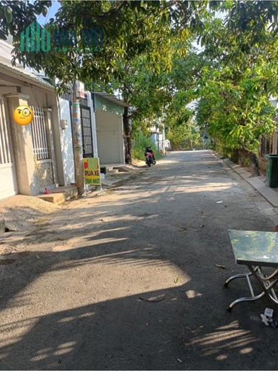 NHÀ NGỘP BANK - NGUỒN CHO NHÀ ĐẦU TƯ, NHÀ CẤP 4 DT 100M2, HXH TRÁNH NHAU, NHƠN ĐƯC NHÀ BÈ, CHỈ 2TỶ6