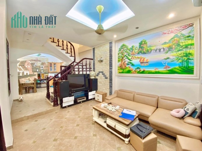 Bán nhà SIÊU ĐẸP HOÀNG HOA THÁM .LÔ GÓC 2 mặt thoáng.55m.7.3 tỷ