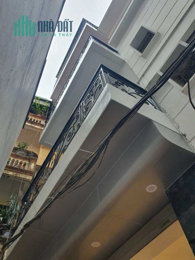 Nhà ở Thịnh Quang Đống Đa siêu hiện đại lại còn thuận tiện