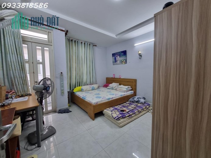 Hẻm 1 Hồng Lạc, Phường 10, Tân Bình, 4.2 x 11, 4 tầng, Giá 7 tỷ giảm gấp còn 5 tỷ