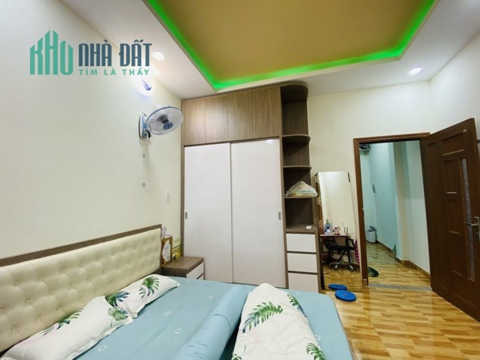 BÁN NHÀ HẺM 8M MÃ LÒ, BÌNH TÂN, TẶNG NỘI THẤT XỊN 5,2 TỶ TL 0948362610