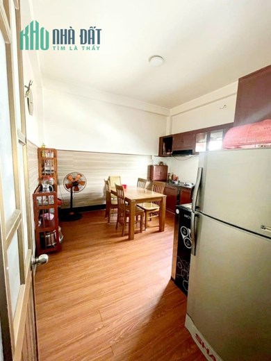 Bán nhà Mặt tiền Gò Dầu - Tân Quý, cách AEON 500m, 4x16m, 4 tầng, 4 PN. giá: 11.9 tỷ