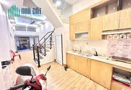 Bán nhà Thụy Khuê, Tây Hồ. 36mx4; MT3.5m; giá 5 tỷ 9