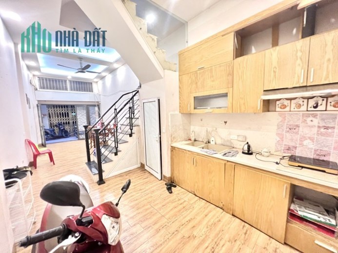 Bán nhà Thụy Khuê, Tây Hồ. 36mx4; MT3.5m; giá 5 tỷ 9
