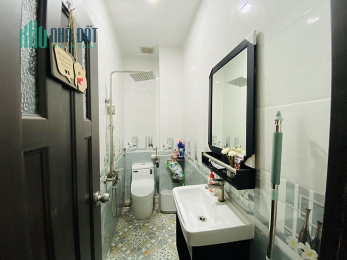 SIÊU PHẨM MÃ LÒ - 46M2 - 3 TẦNG.  HẺM NHỰA 8M XE HƠI NGỦ NHÀ. GIÁ SIÊU HIẾM CHỈ 5.2 TỶ