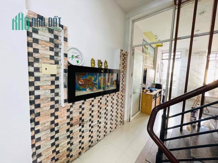 Bán nhà 1/ hẻm 7m  Âu Cơ quận Tân phú 4 x 18m- 4T BTCT hơn 6 tỷ TL CC