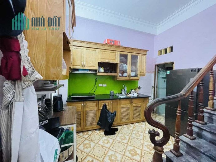 Rẻ, nhà đẹp trung tâm Ngọc Lâm, Long Biên, tiện ích, gần trường chợ 50m, chỉ 2 tỷ 9