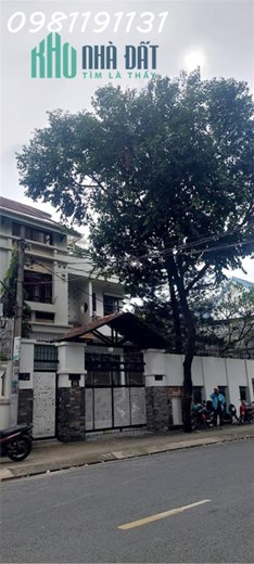 BÁN BIỆT THỰ NGHỈ DƯỠNG NGUYỄN HỮU THỌ, PHƯỚC KIỂNG, -200M2  CHỈ:75Tr/m2 TL