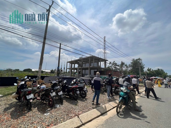 bán khu đô thị sân bay lên tới 160 shophouse 980c chung cư Phan Rang N.Thuận 0985451850